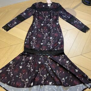 Lyn around dress size XS NWT